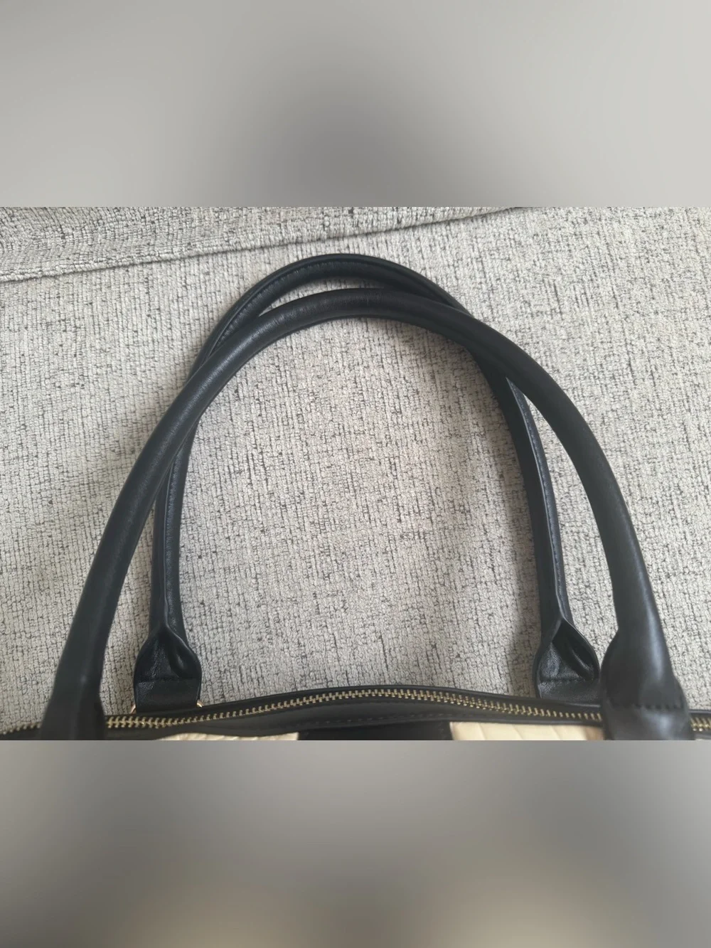 Gunas New York Bag